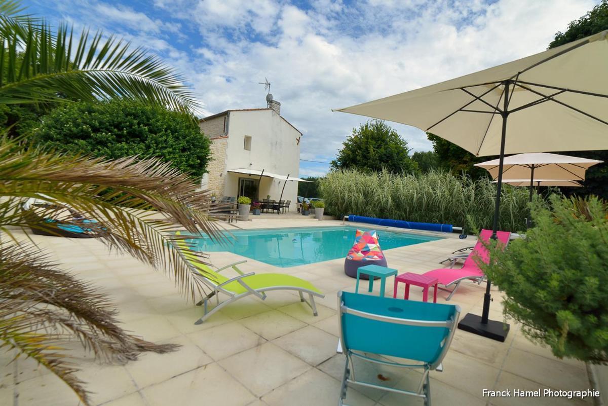 Le Clos Des Oiseaux Saintes Εξωτερικό φωτογραφία