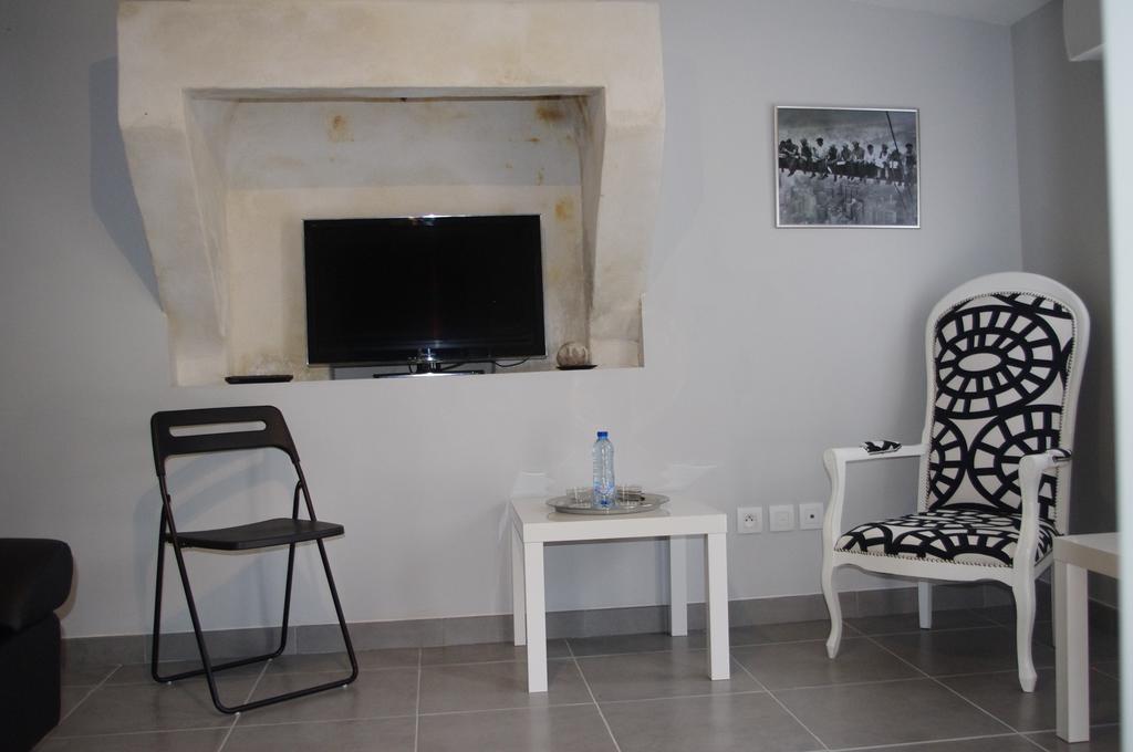 Le Clos Des Oiseaux Saintes Εξωτερικό φωτογραφία
